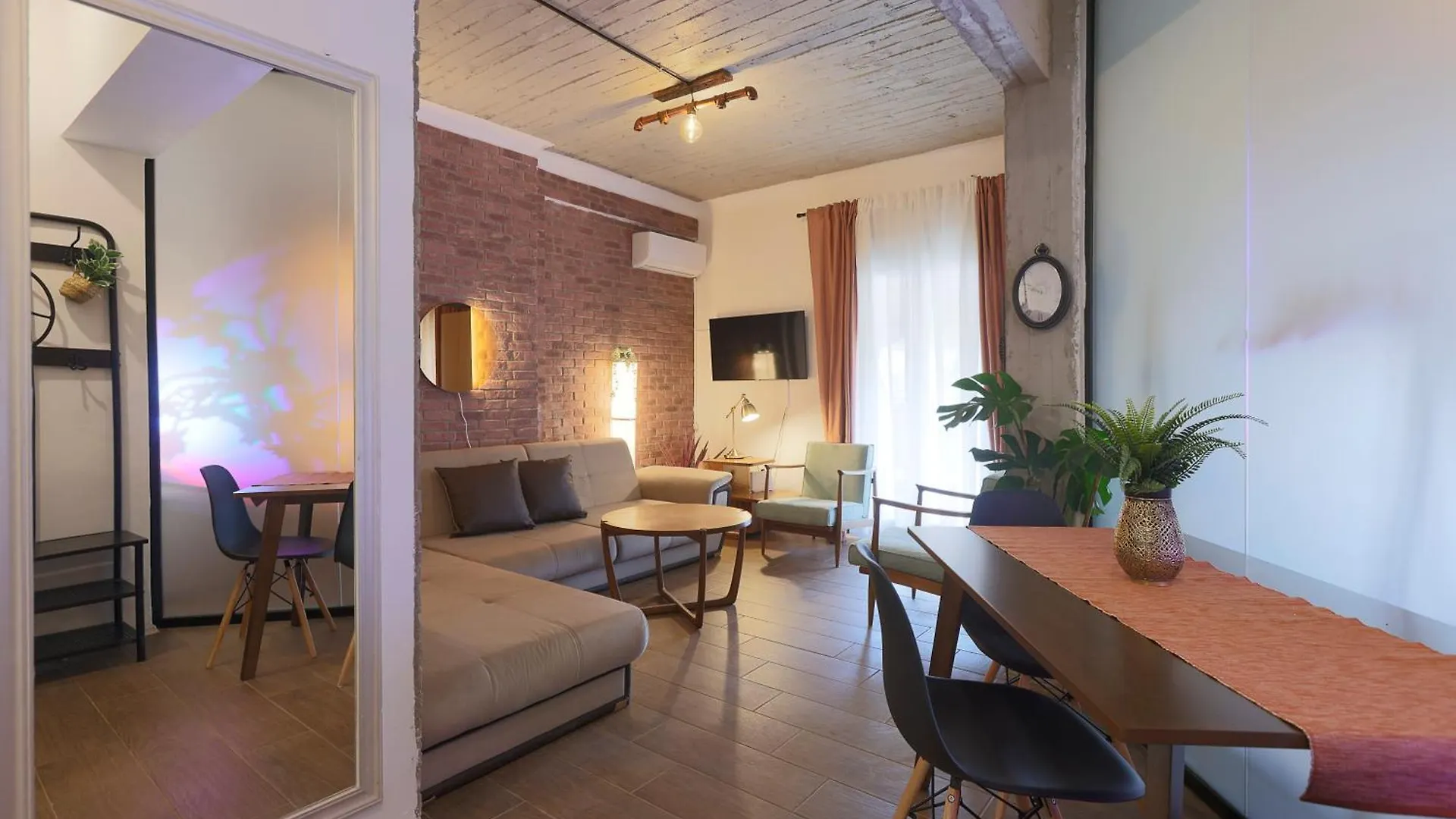 Papazoli Peaceful Central Living Selanik 0*,