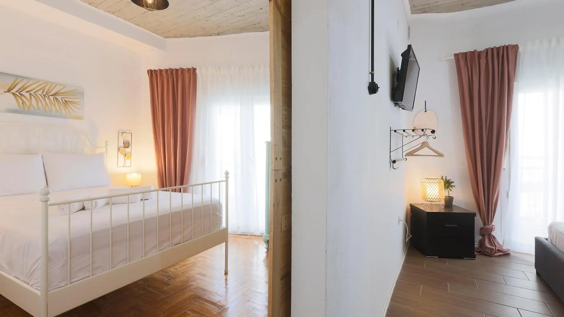 Papazoli Peaceful Central Living Selanik