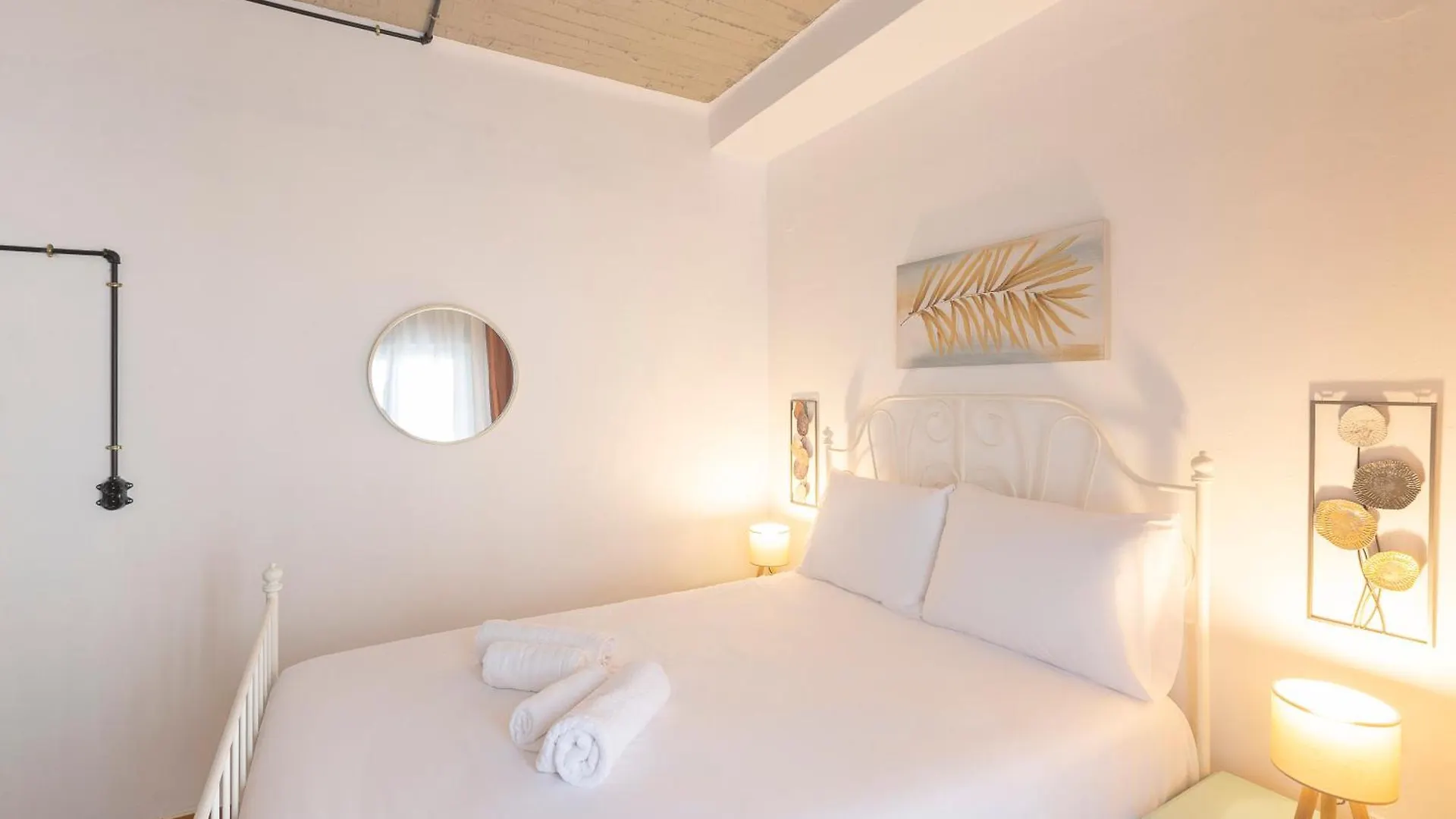 Papazoli Peaceful Central Living Selanik