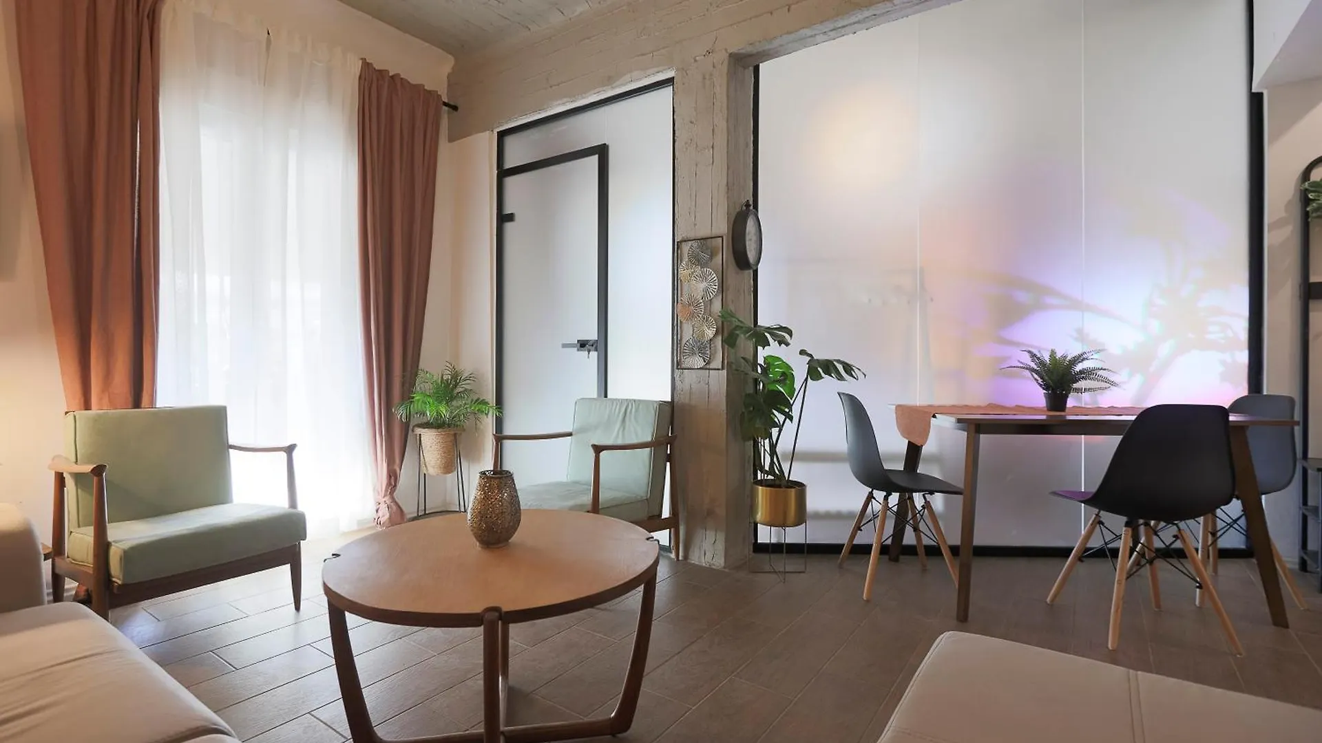 Papazoli Peaceful Central Living Selanik 0*,